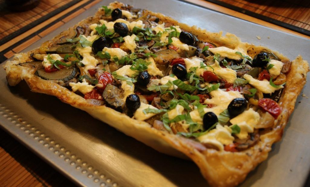 Easy as Pie Puff Pastry Pizza